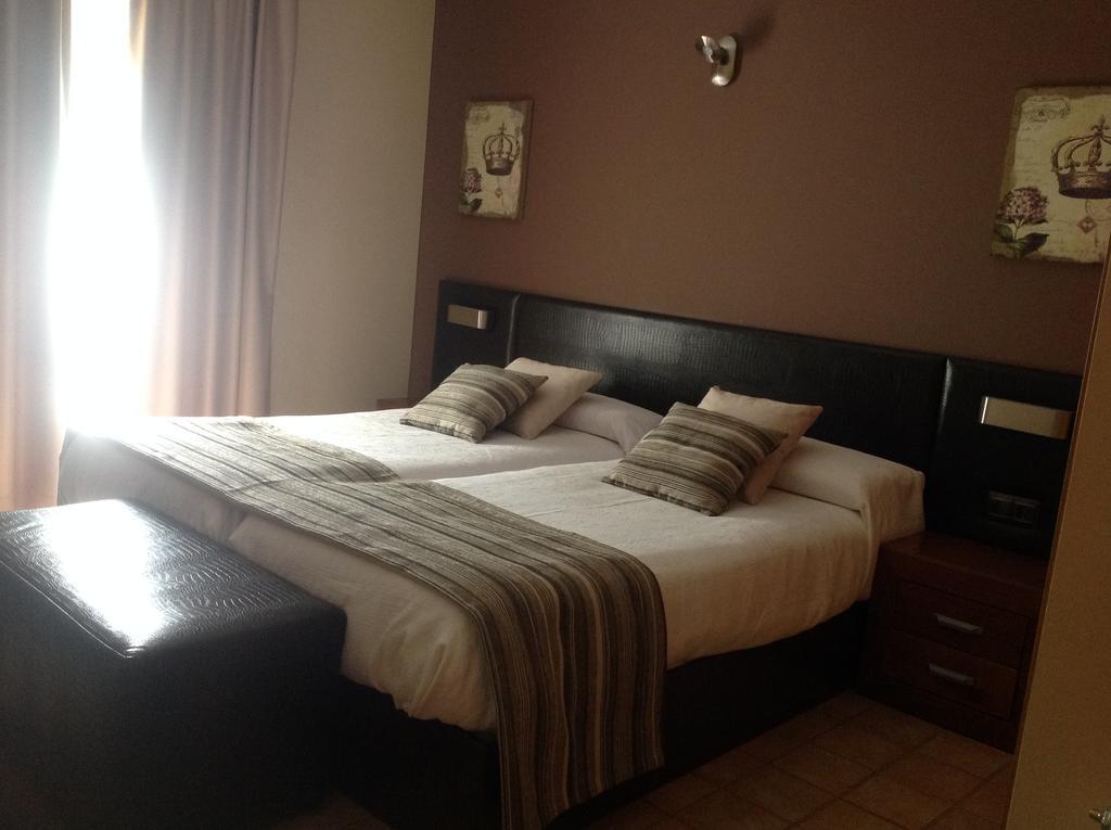 Hotel Casa Tejedor Las Almunias Bagian luar foto